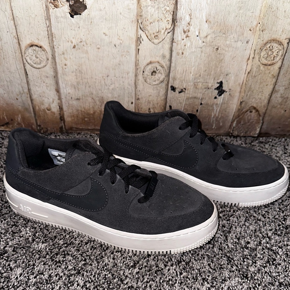 Nike Air Force 1 "Sage" Low Platform AR5339-001 Gray Shoes Women’s Size 9.5
